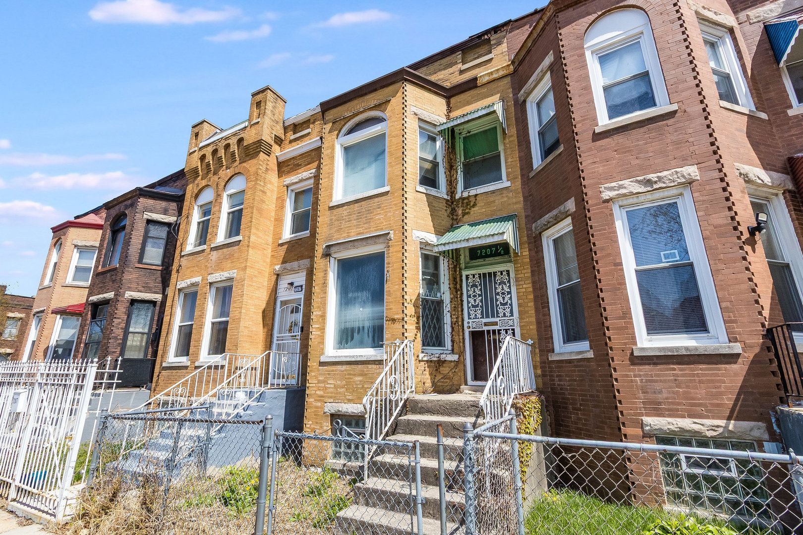 7207 1/2 S Saint Lawrence Avenue