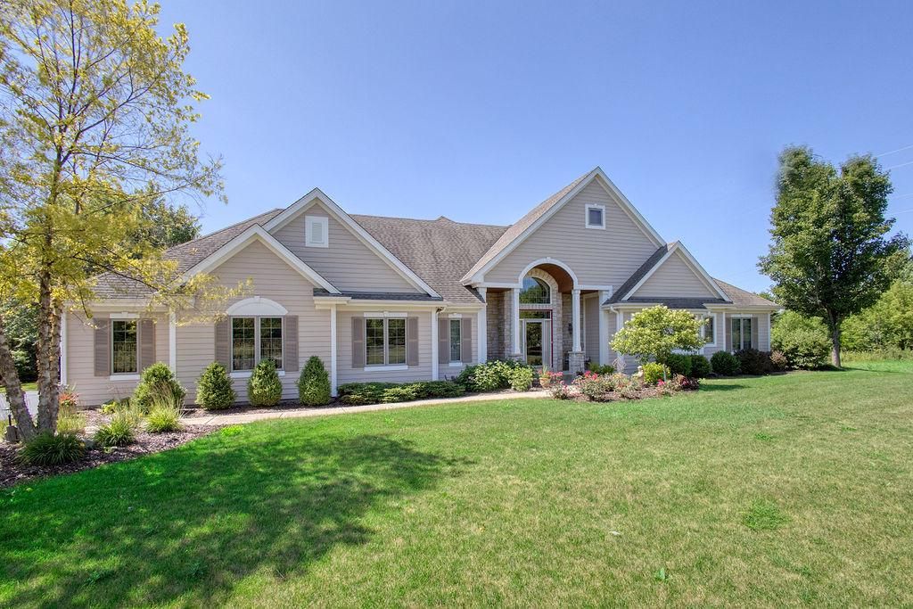 11210 North Westwood Circle