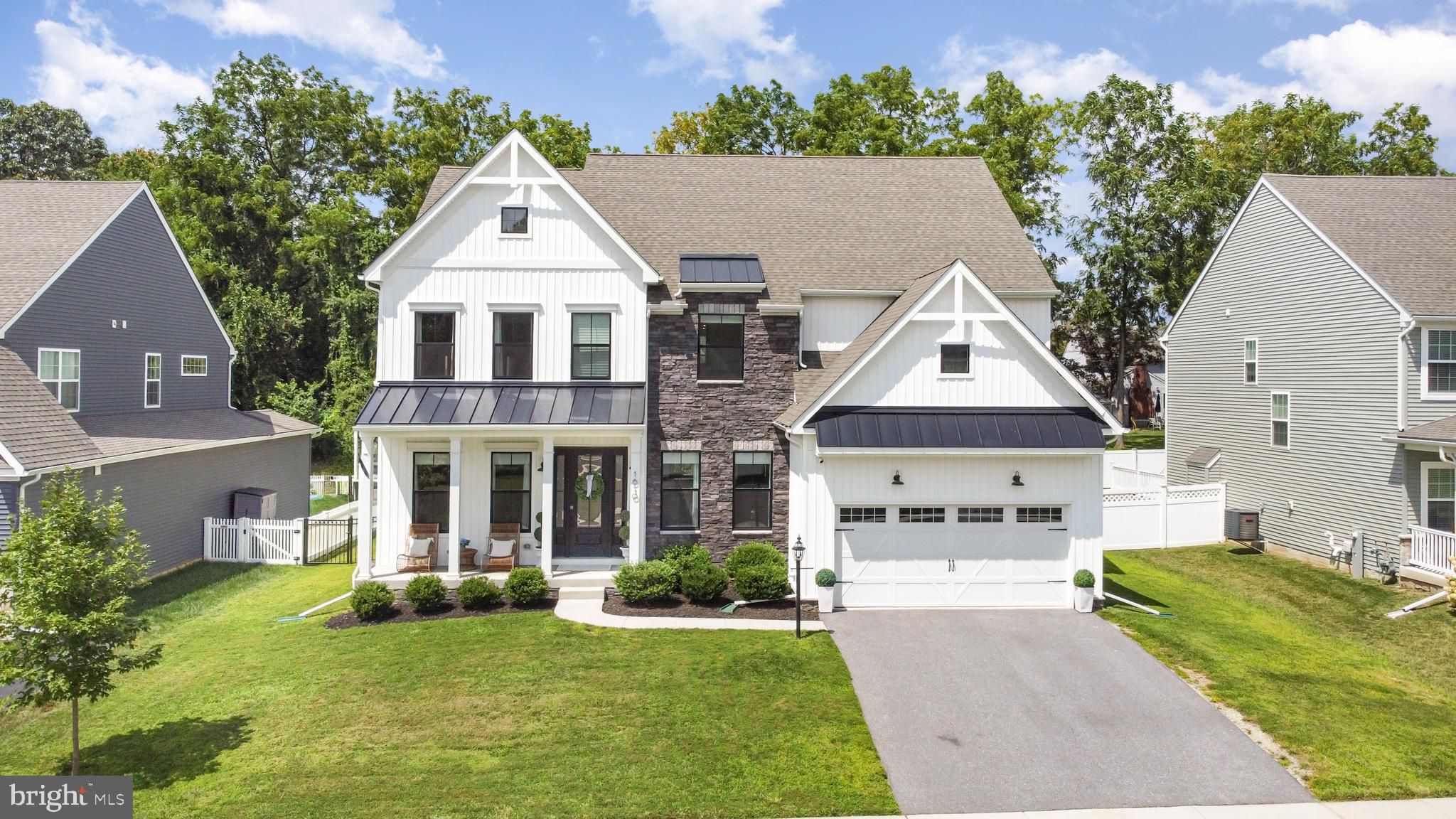 1610 Stannis Court
