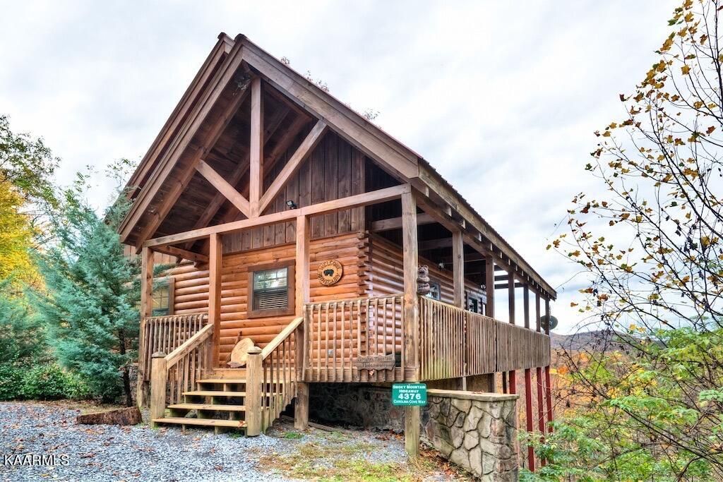 4376 Carolina Cove Way