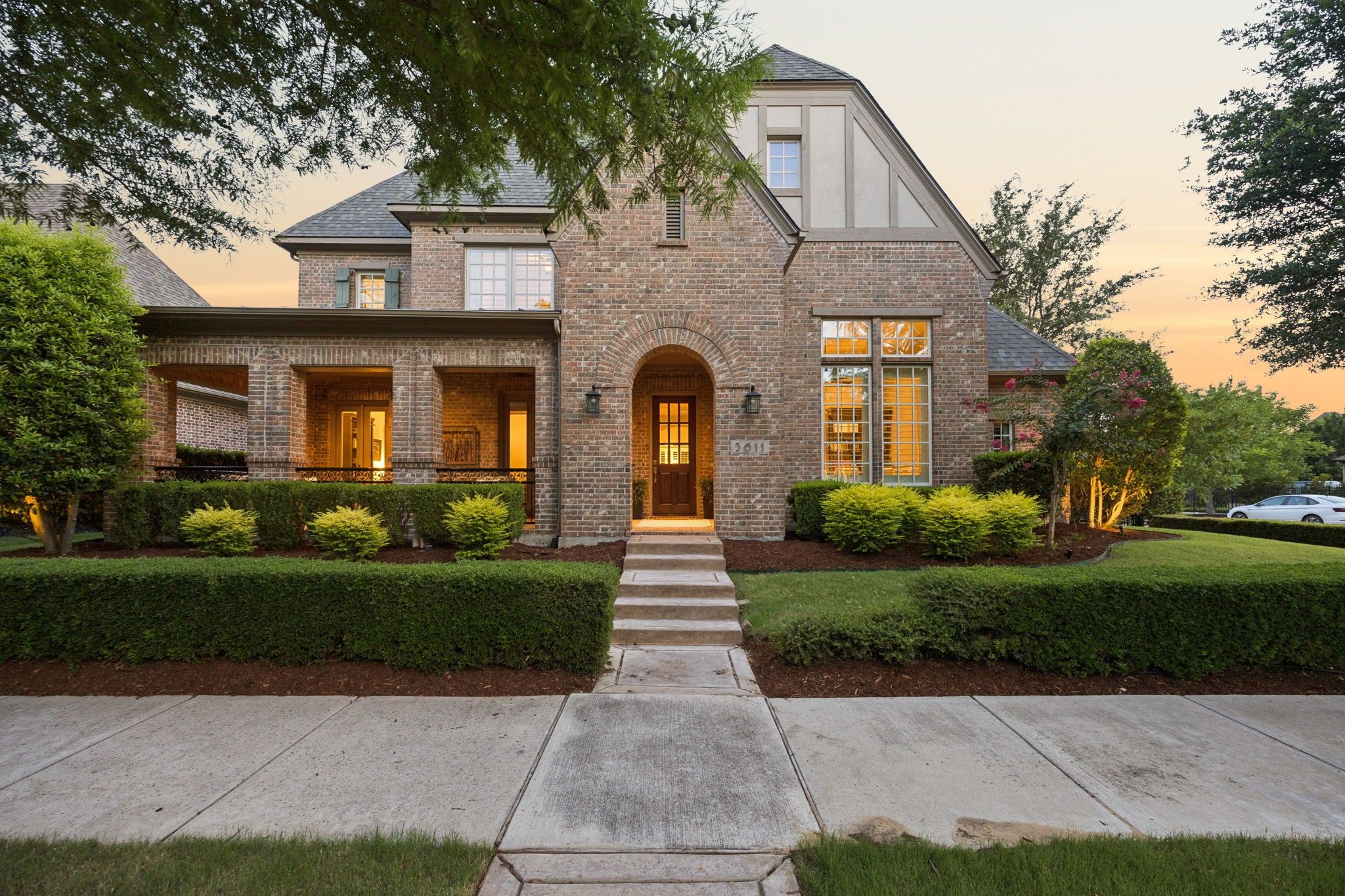 3611 Hickory Grove Lane