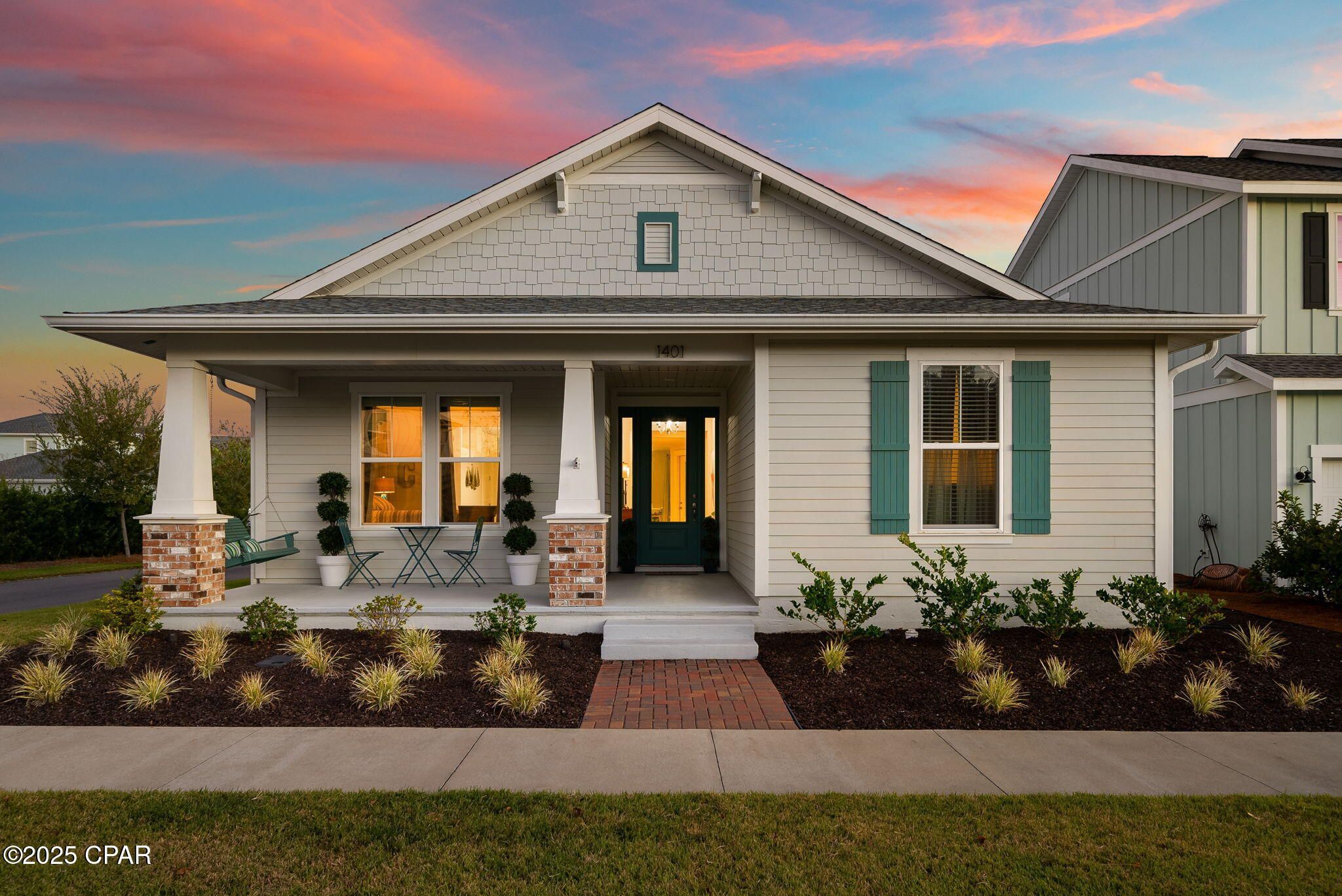 1401 N Discovery Loop