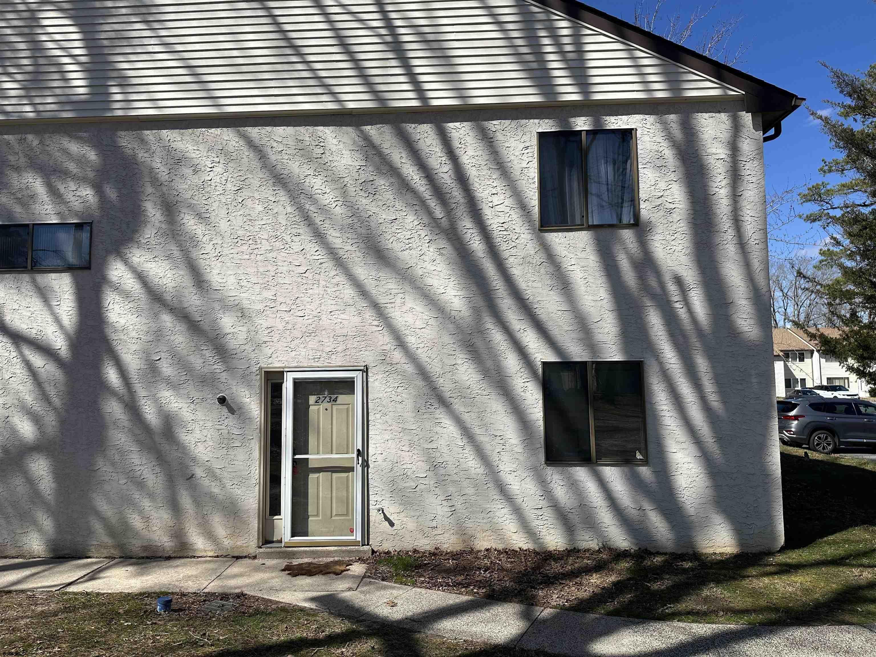 2734 Evergreen Ct 2734