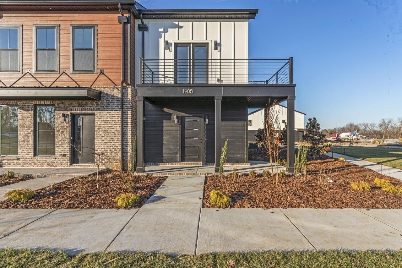 1367 Rebecca Johns Dr