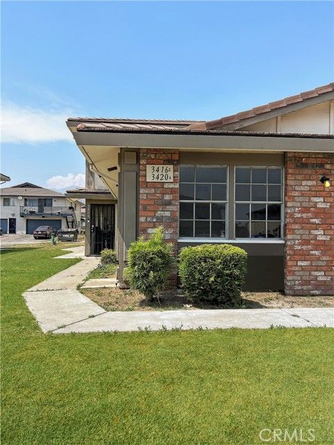 3416 Rainbow Lane