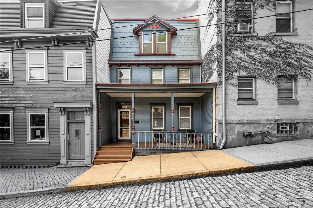 1207 Linden Pl