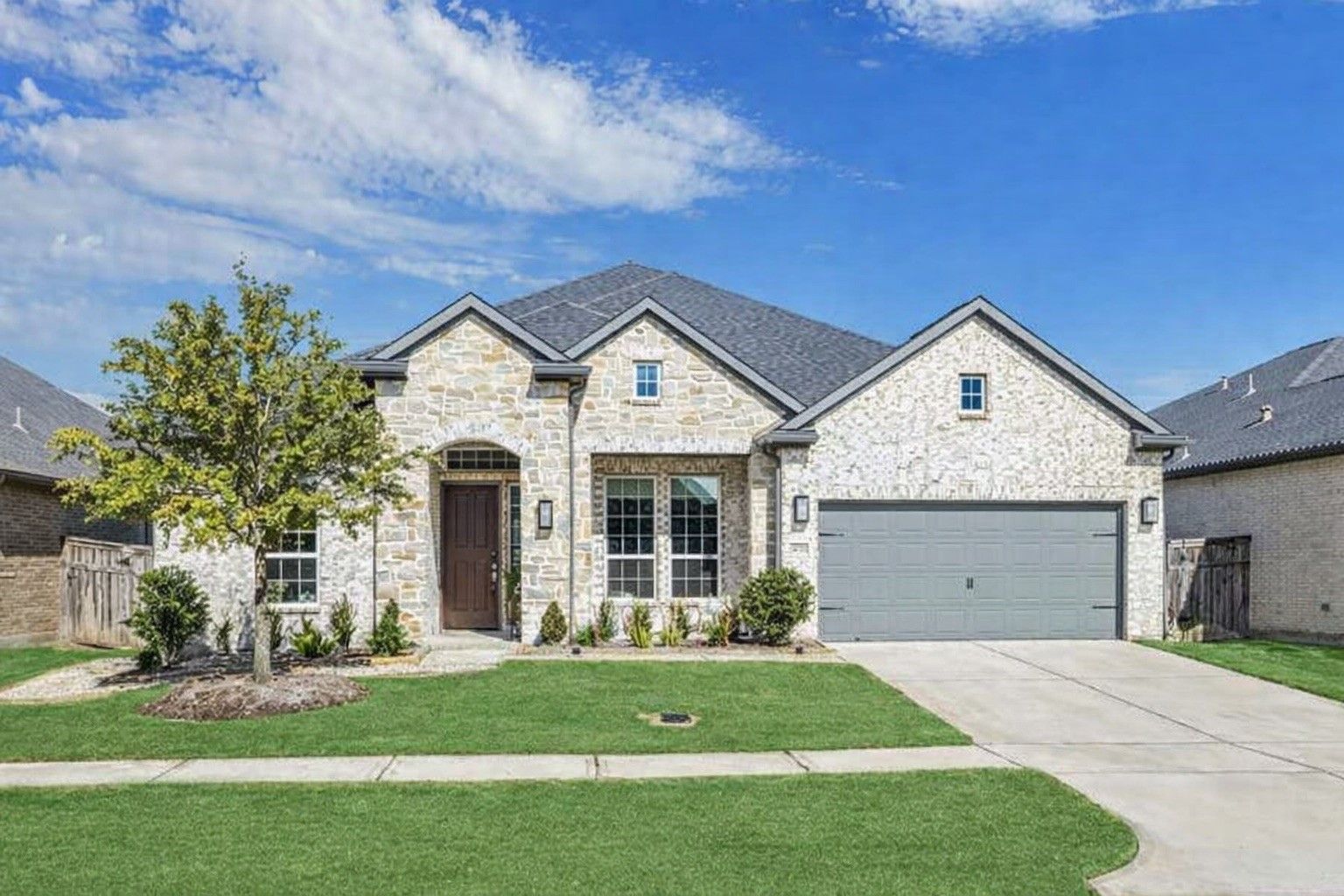 28722 Rising Moon Lane