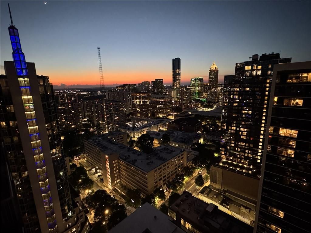 855 Peachtree Street Ne 2812