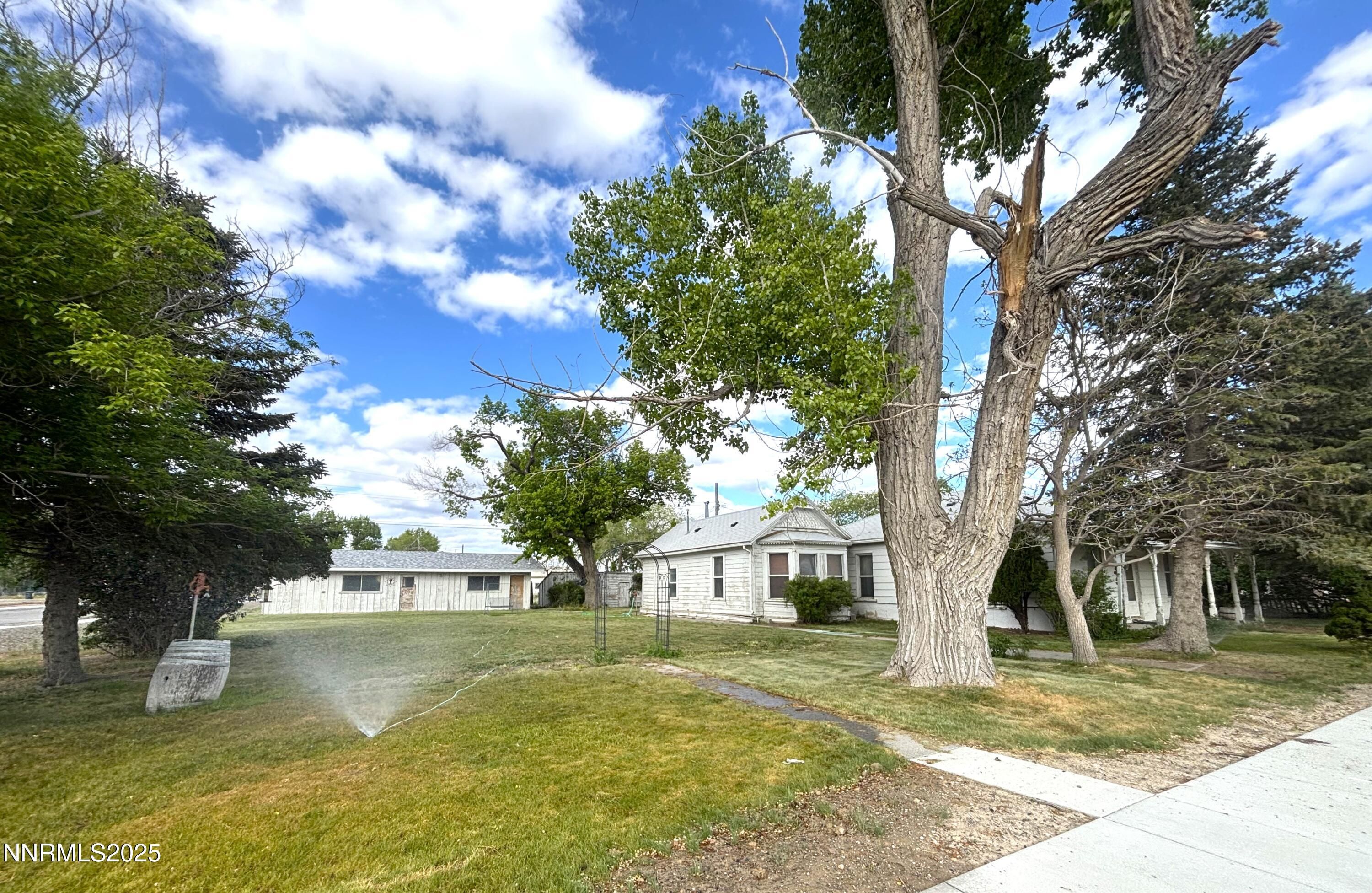 831 N 1st Street