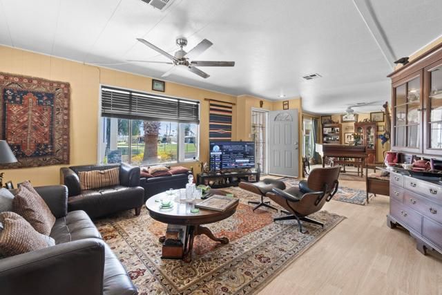 33490 Carlsbad Circle