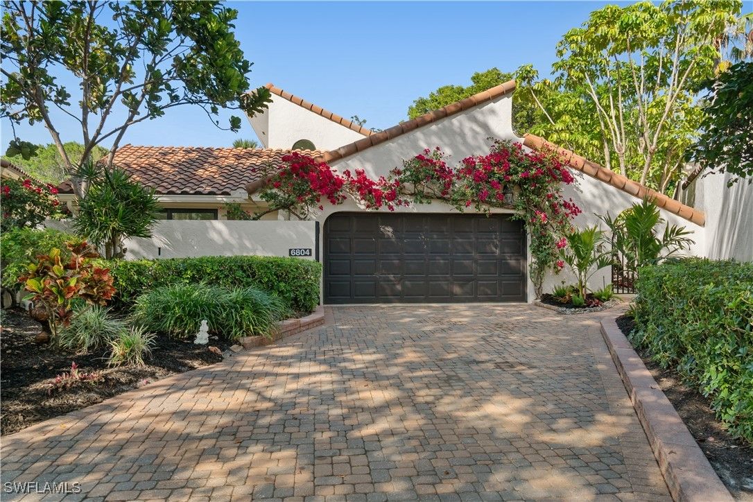 6804 Sand Pointe Circle