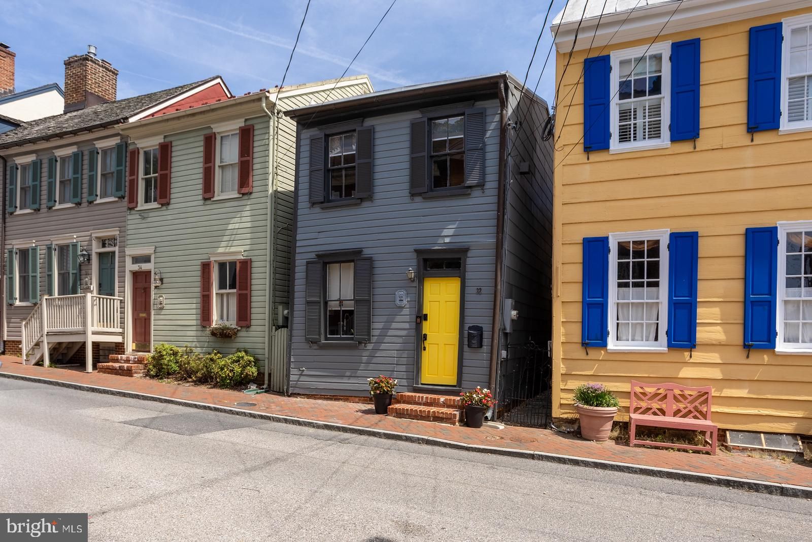 32 Cornhill Street