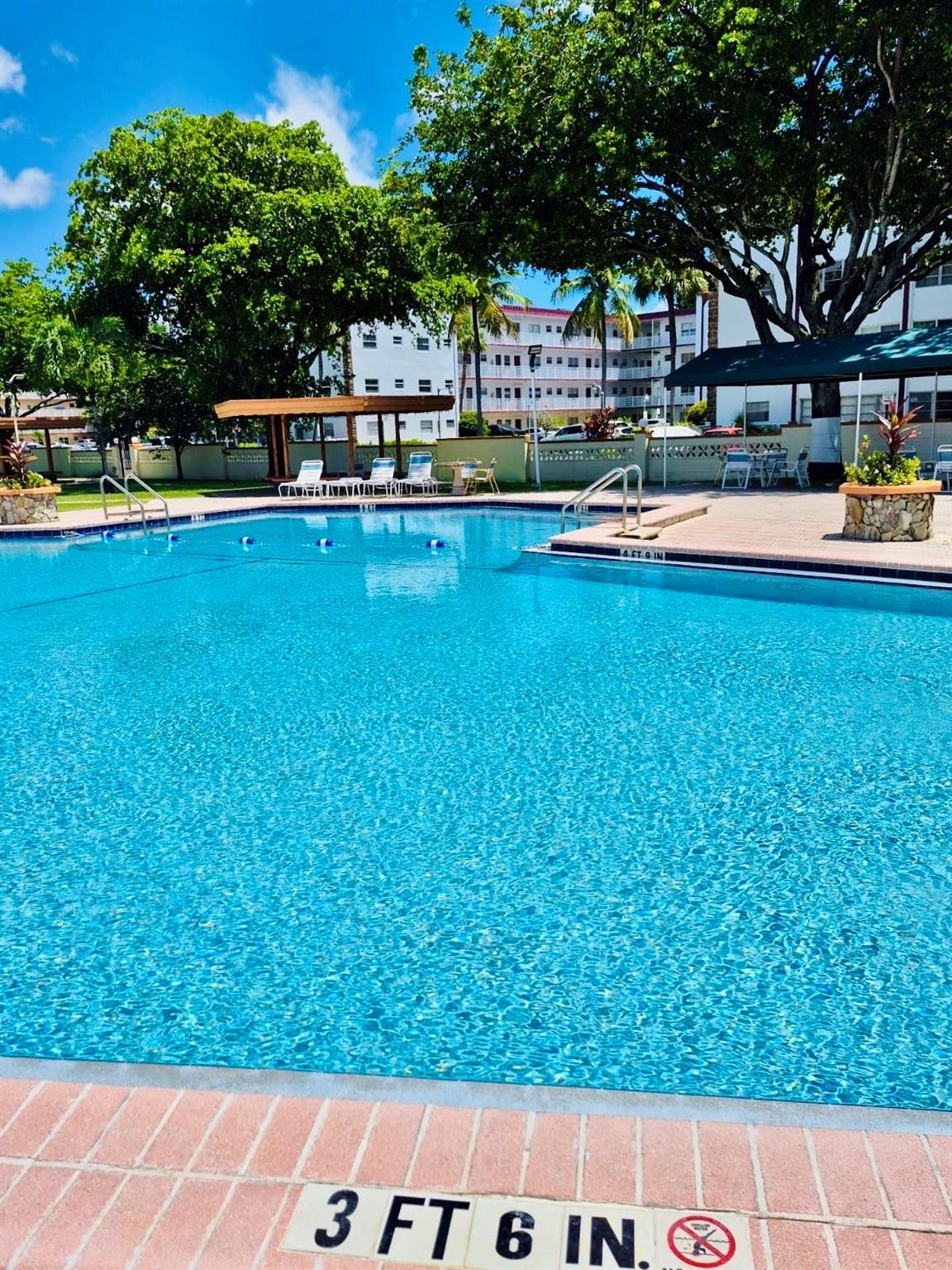 4000 Nw 44th Avenue 106