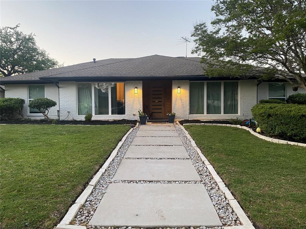 433 Fieldwood Drive