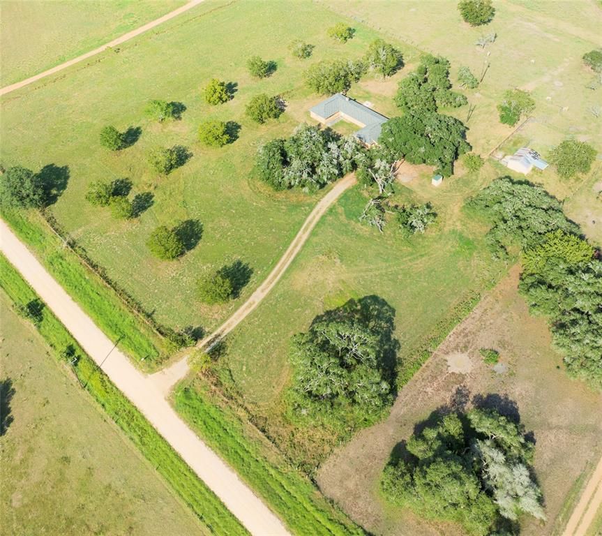 341 County Road 233, Hallettsville, 77964 - Hallettsville, undefined ...