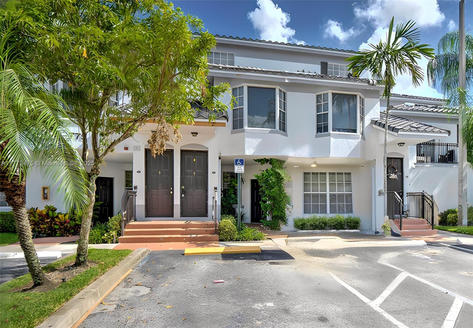 775 Sw 148th Avenue 1608