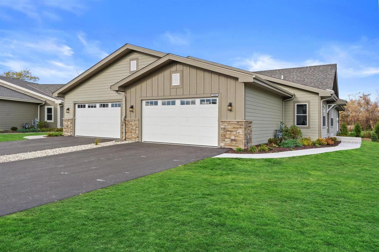 7031 Stonewood Lane