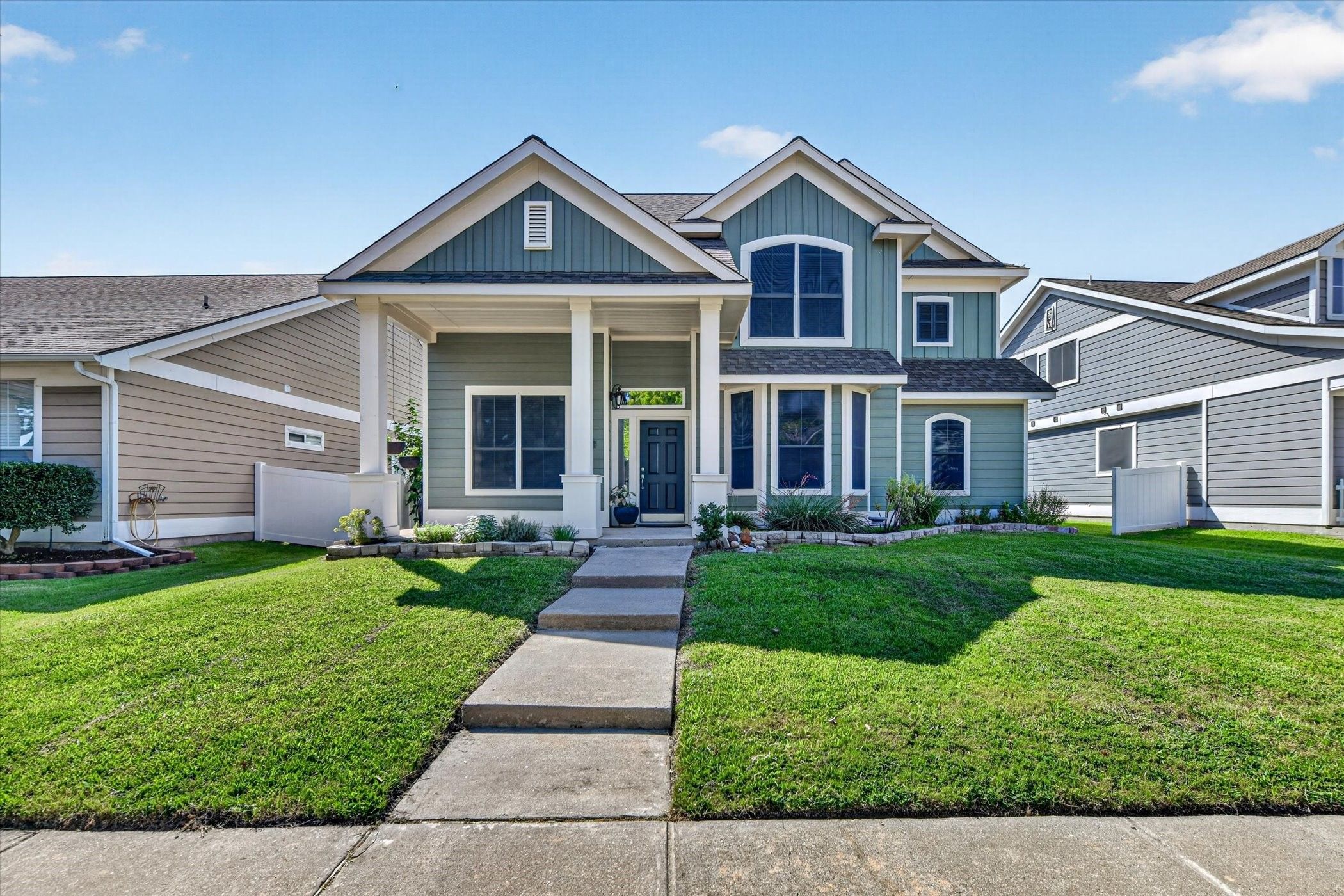 940 Fox Grove Lane