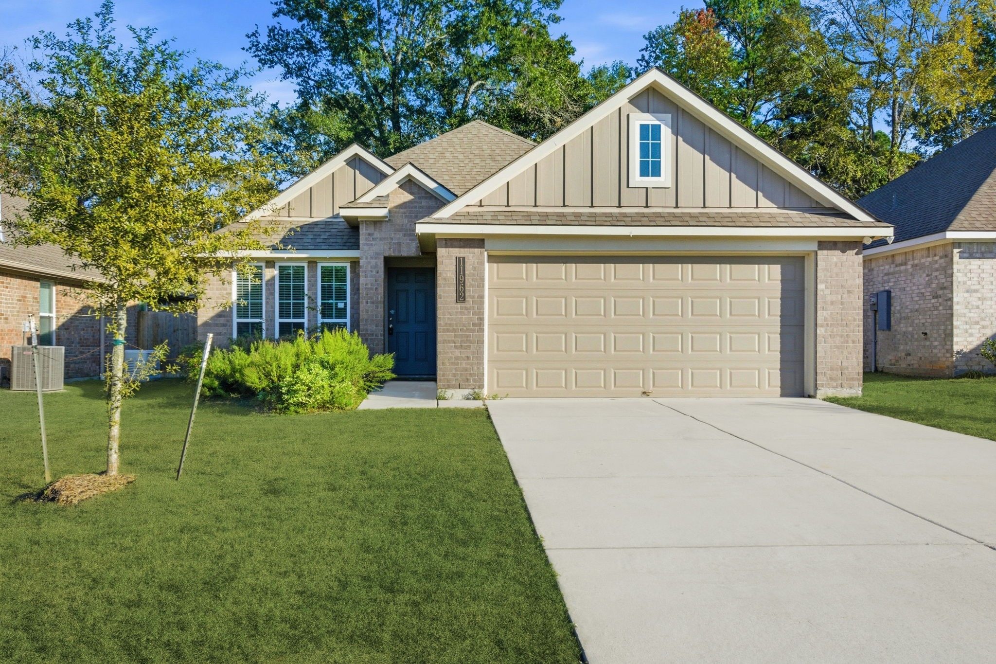 11962 Sunshine Park Drive N