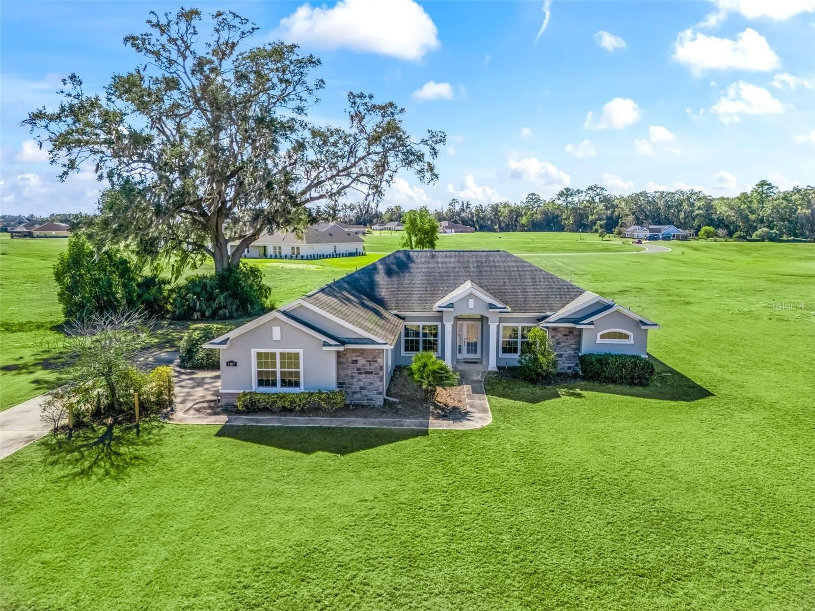 1907 Nw 85th Loop