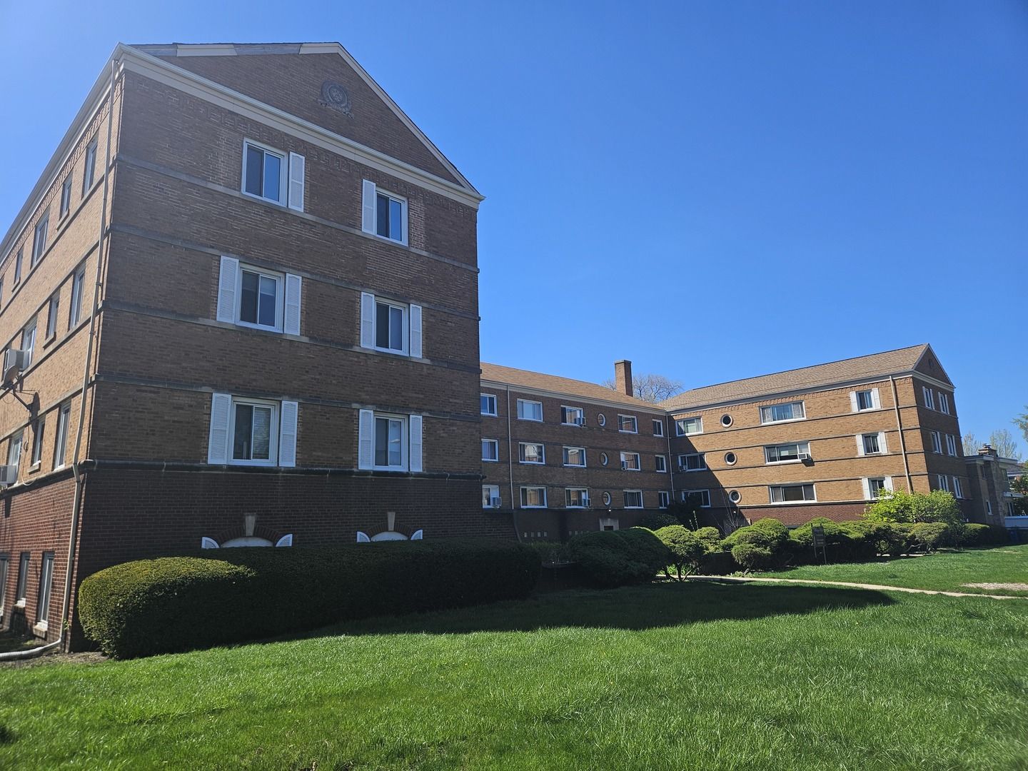 1114 N Harlem Avenue G