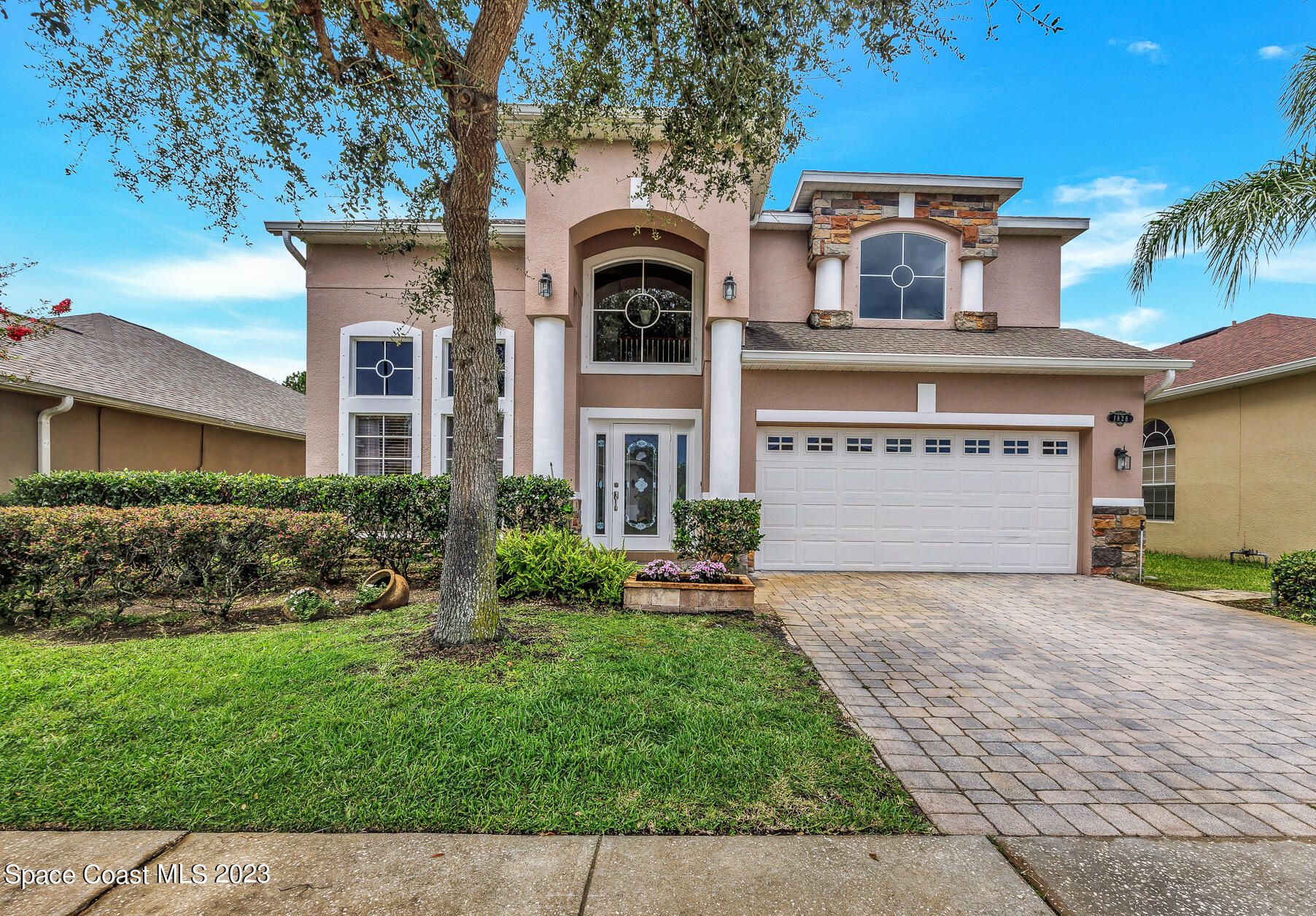 1828 Tullagee Avenue