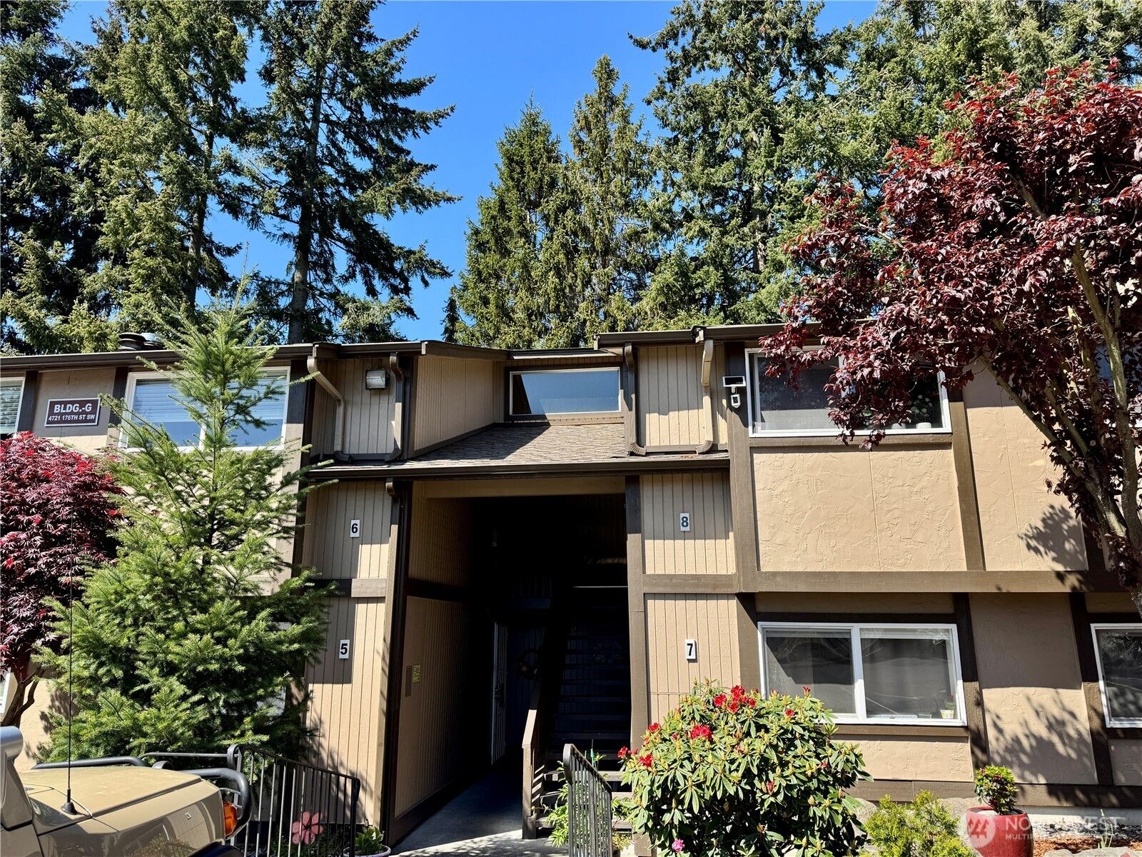 4721 176th Street Sw G6