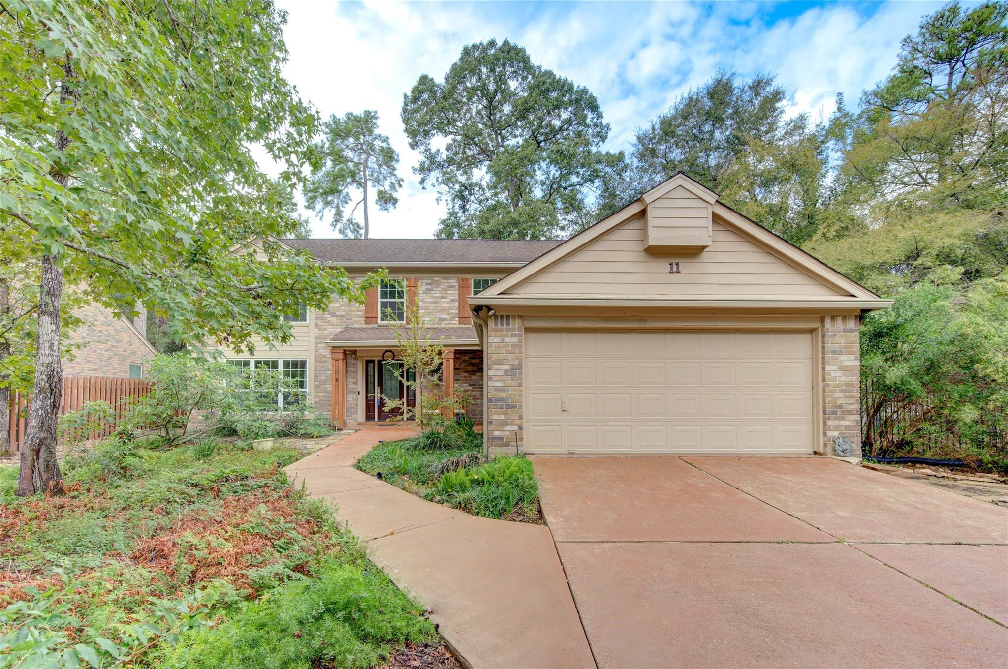 11 Thorn Berry Place