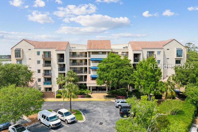 2 Shelter Cove Lane 202