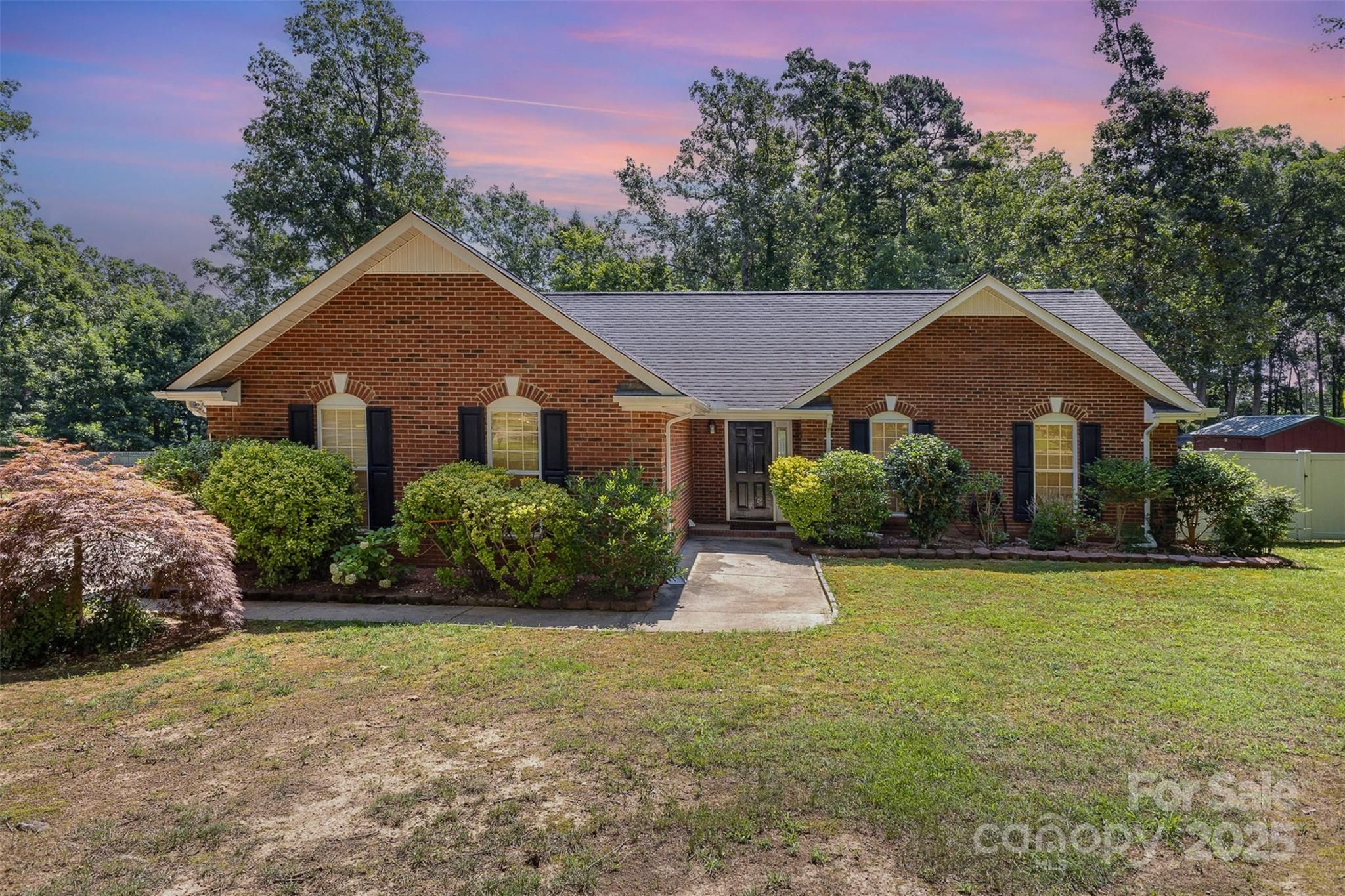 2916 Northwood Drive