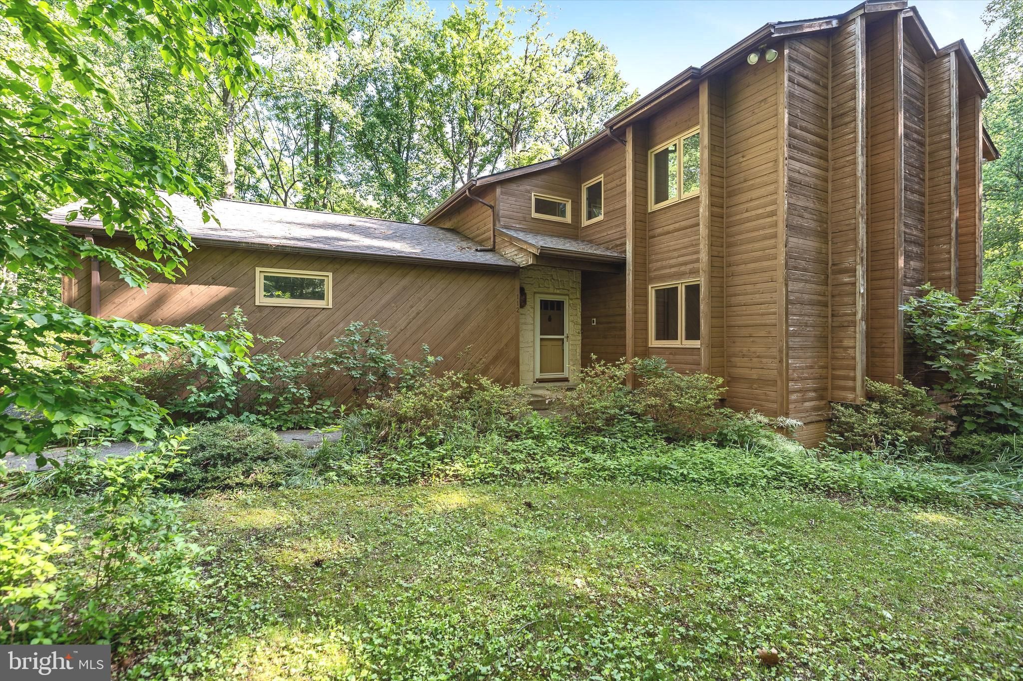 112 Old Forest Circle