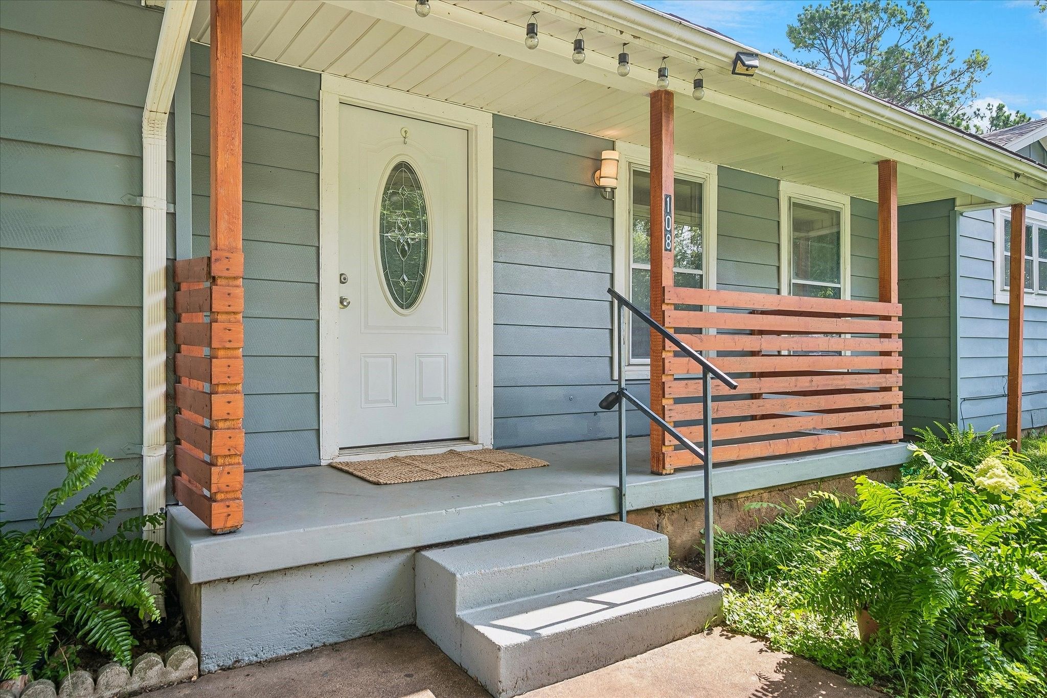 108 Reaves Lane