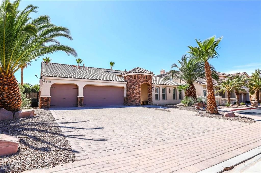 11165 Campsie Fells Court