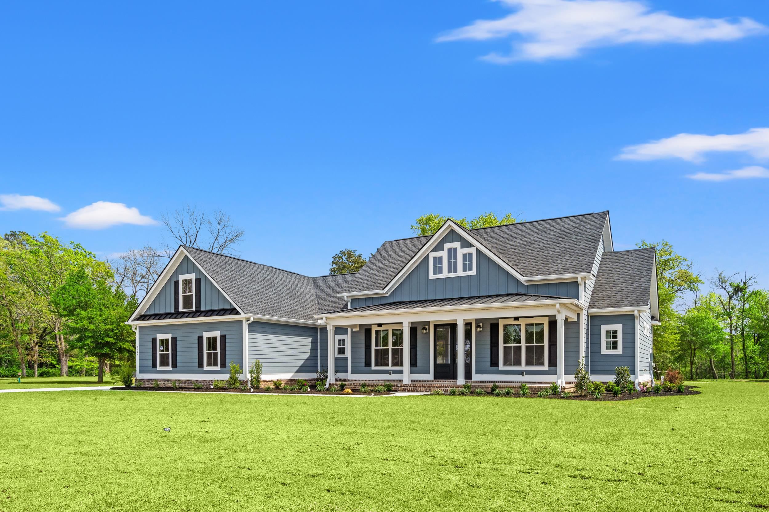 137 Rose Lake Dr.