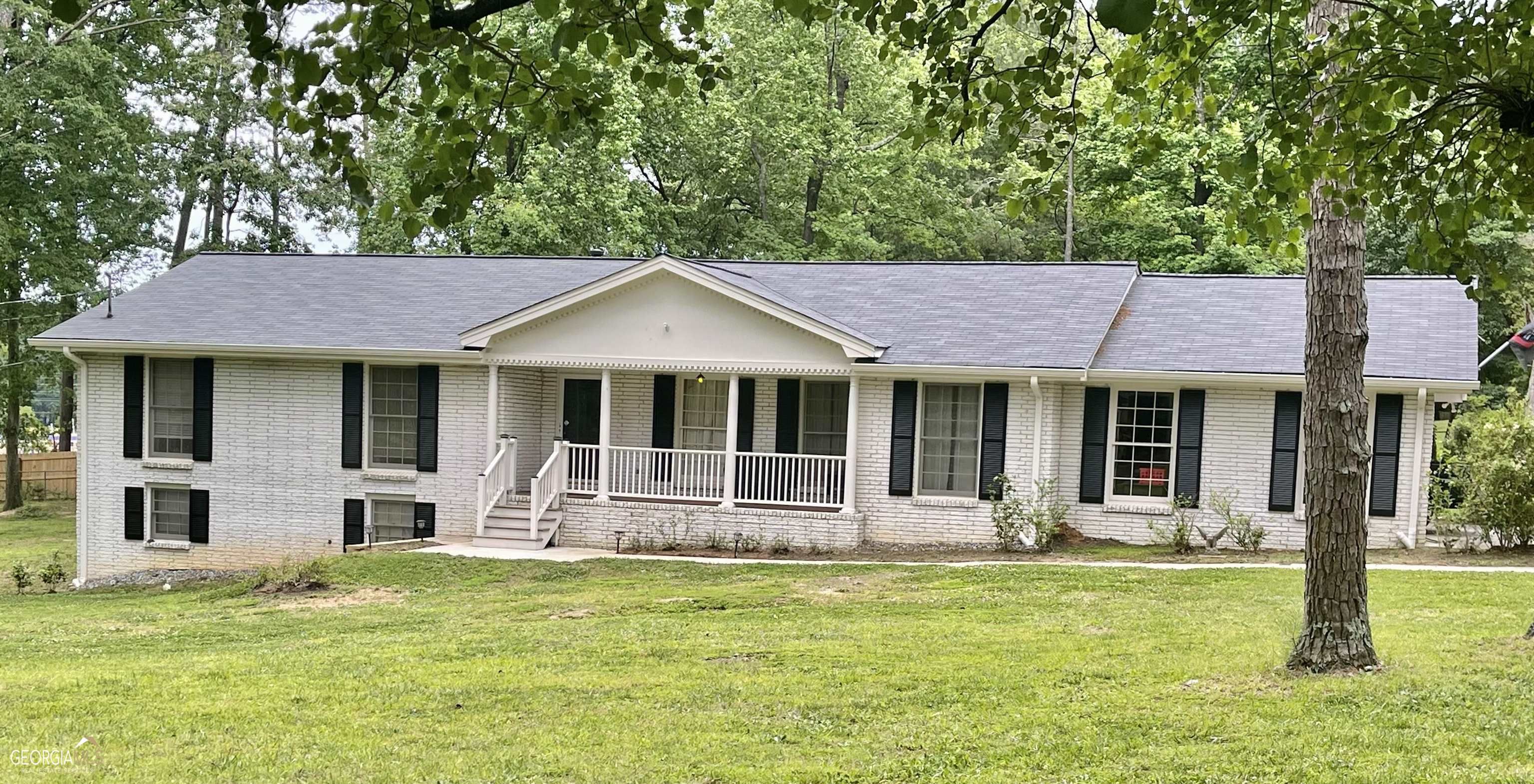 2856 Lanier Drive