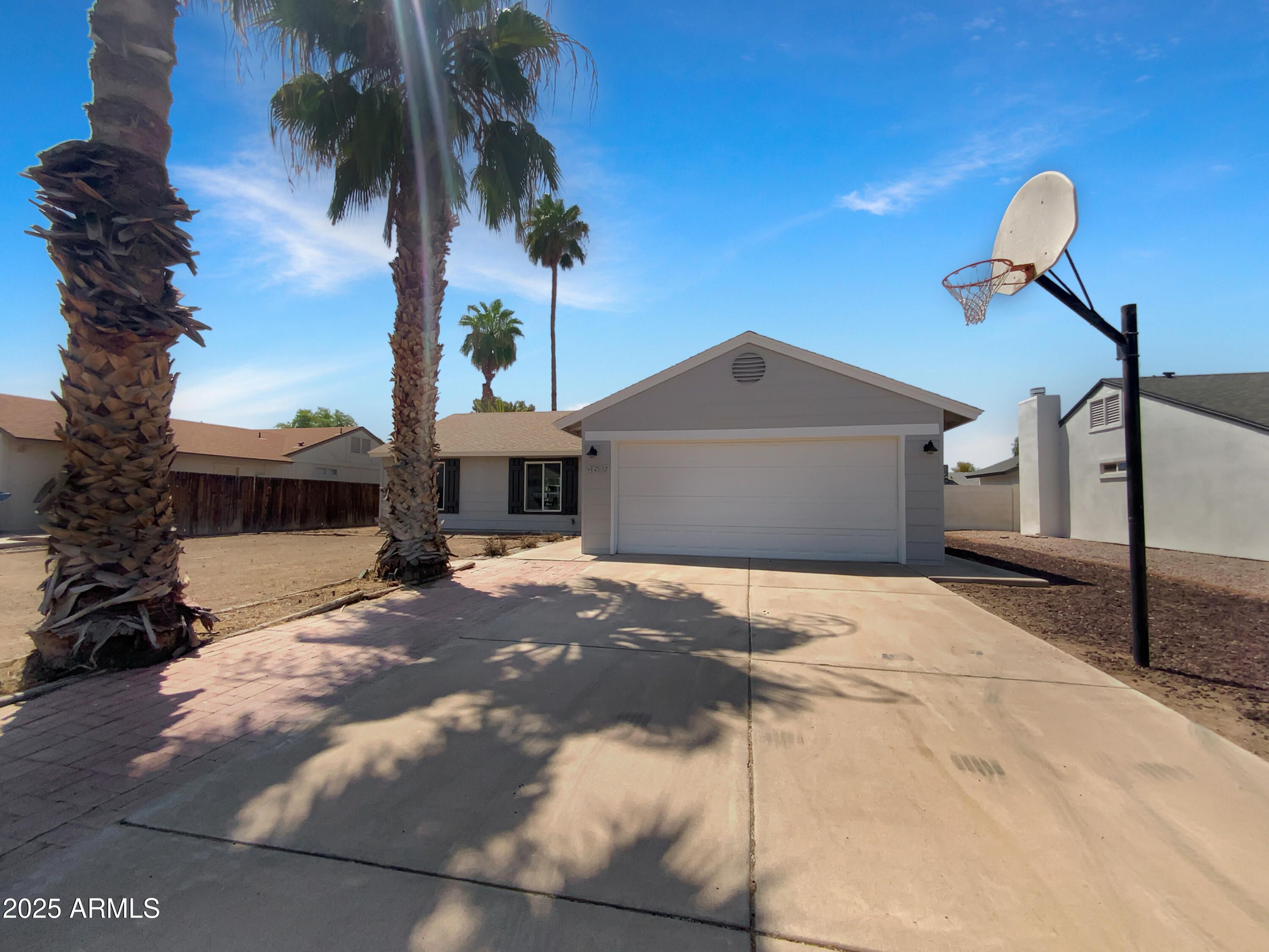 4619 W Orchid Lane