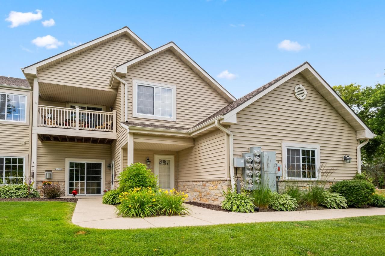21890 N Weather Edge Circle H
