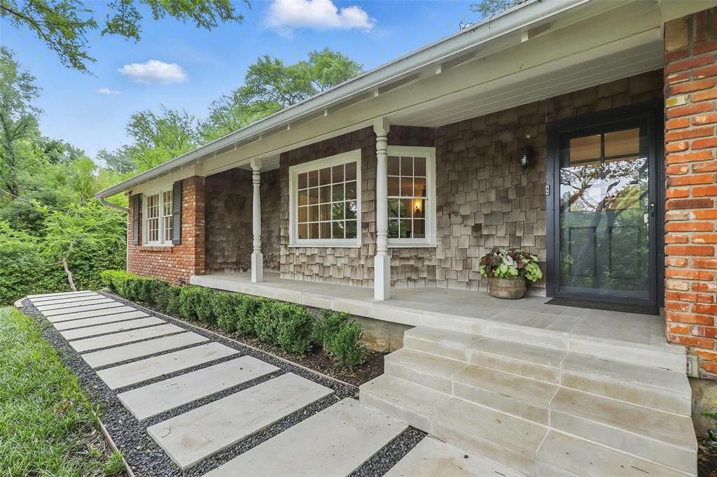 208 Rockwood Park Drive
