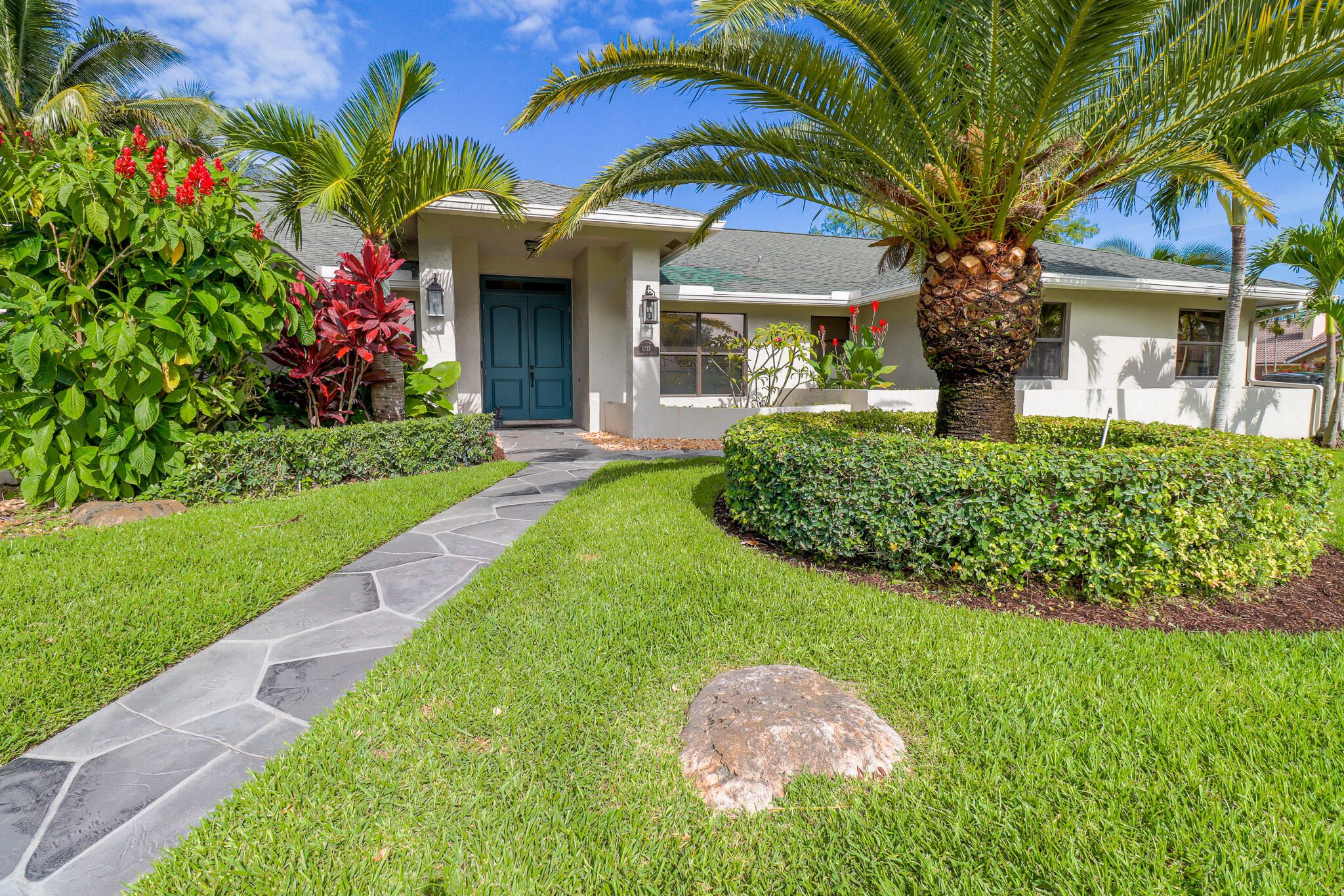 1717 Staimford Court