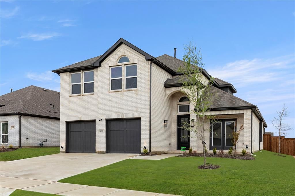 6105 Lake Brook
