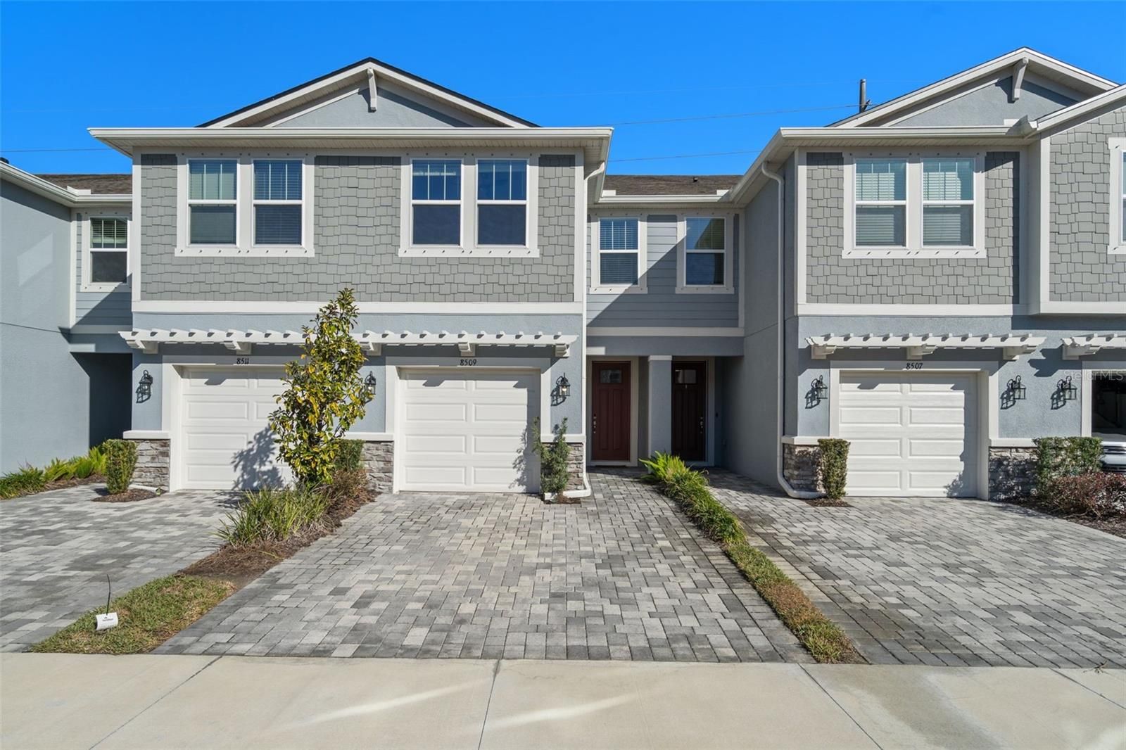 8509 Primrose Willow Place