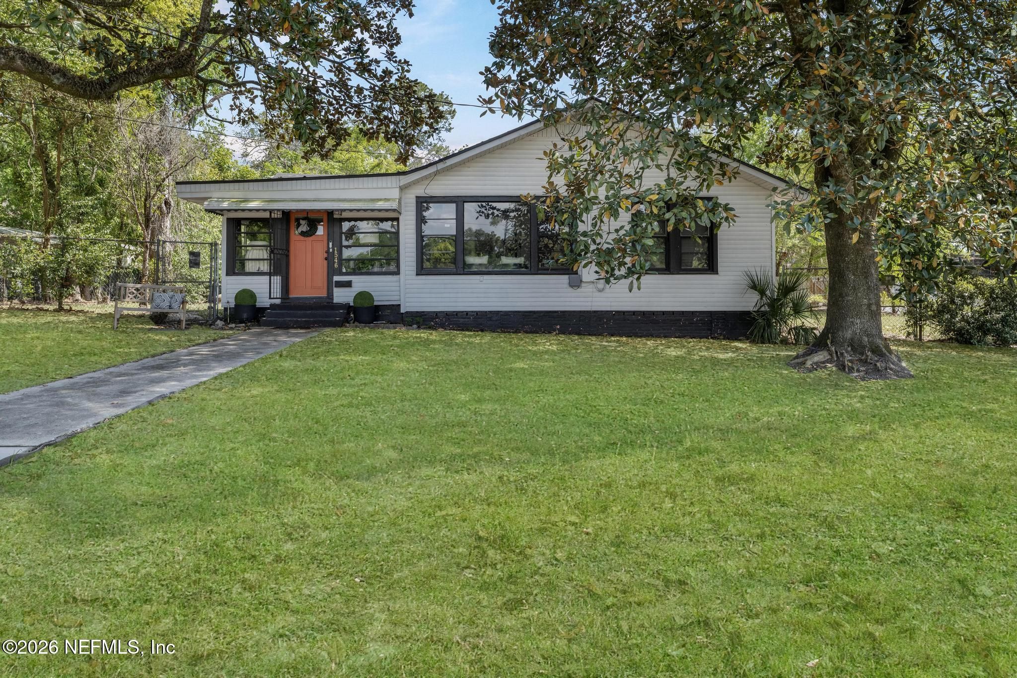 1546 Palmdale Street