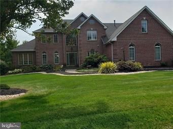 Millbrook Farms Emmaus Pa Homes For Sale Real Estate Neighborhoods Com