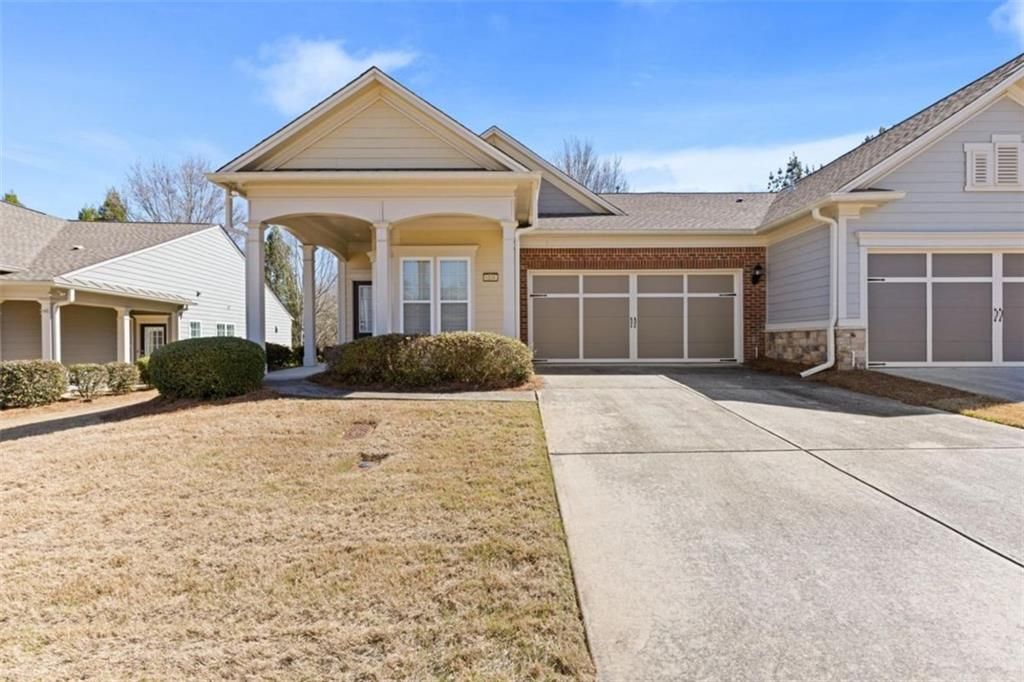 6106 Longleaf Drive