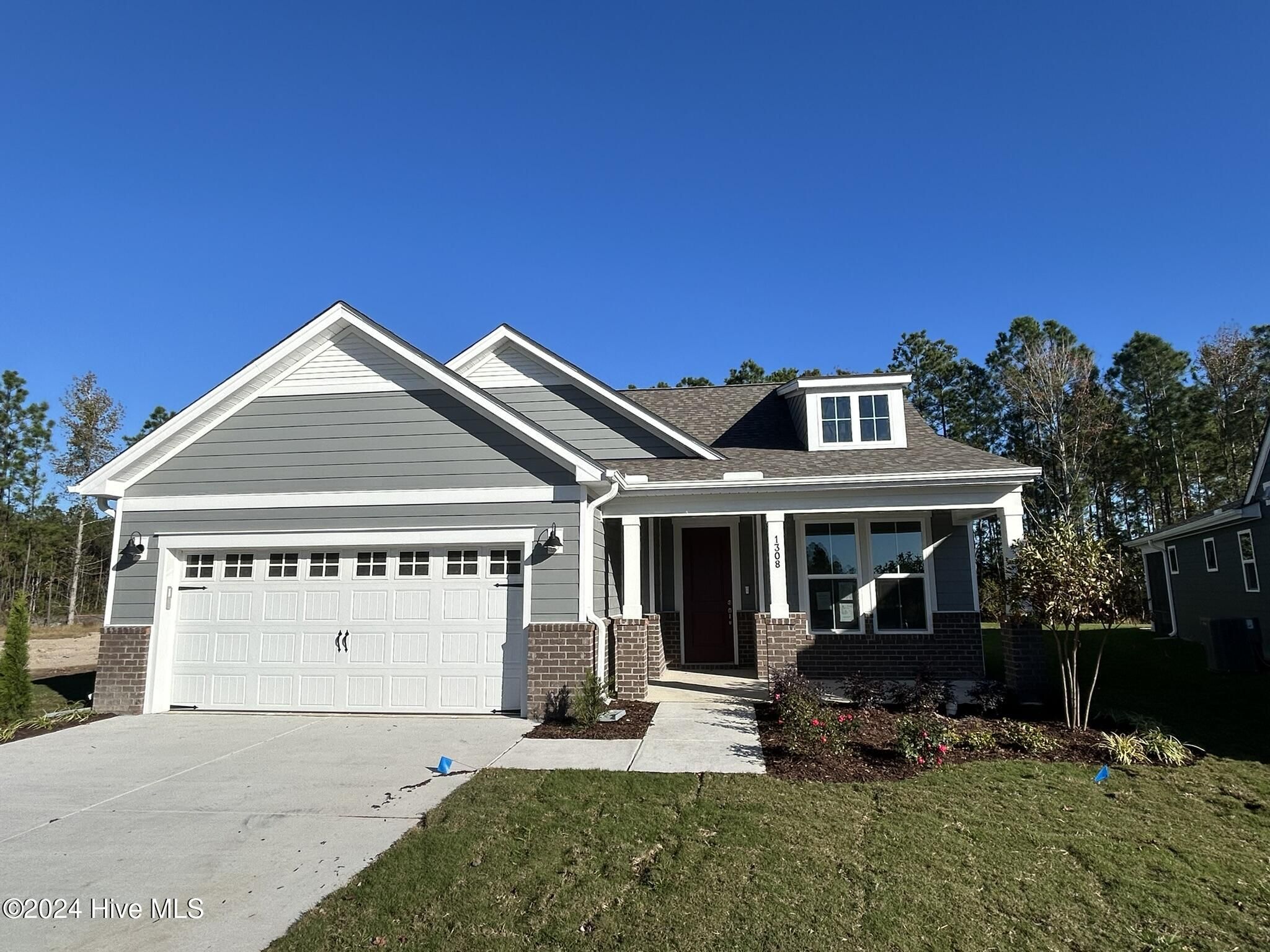 1308 Dames Violet Cove