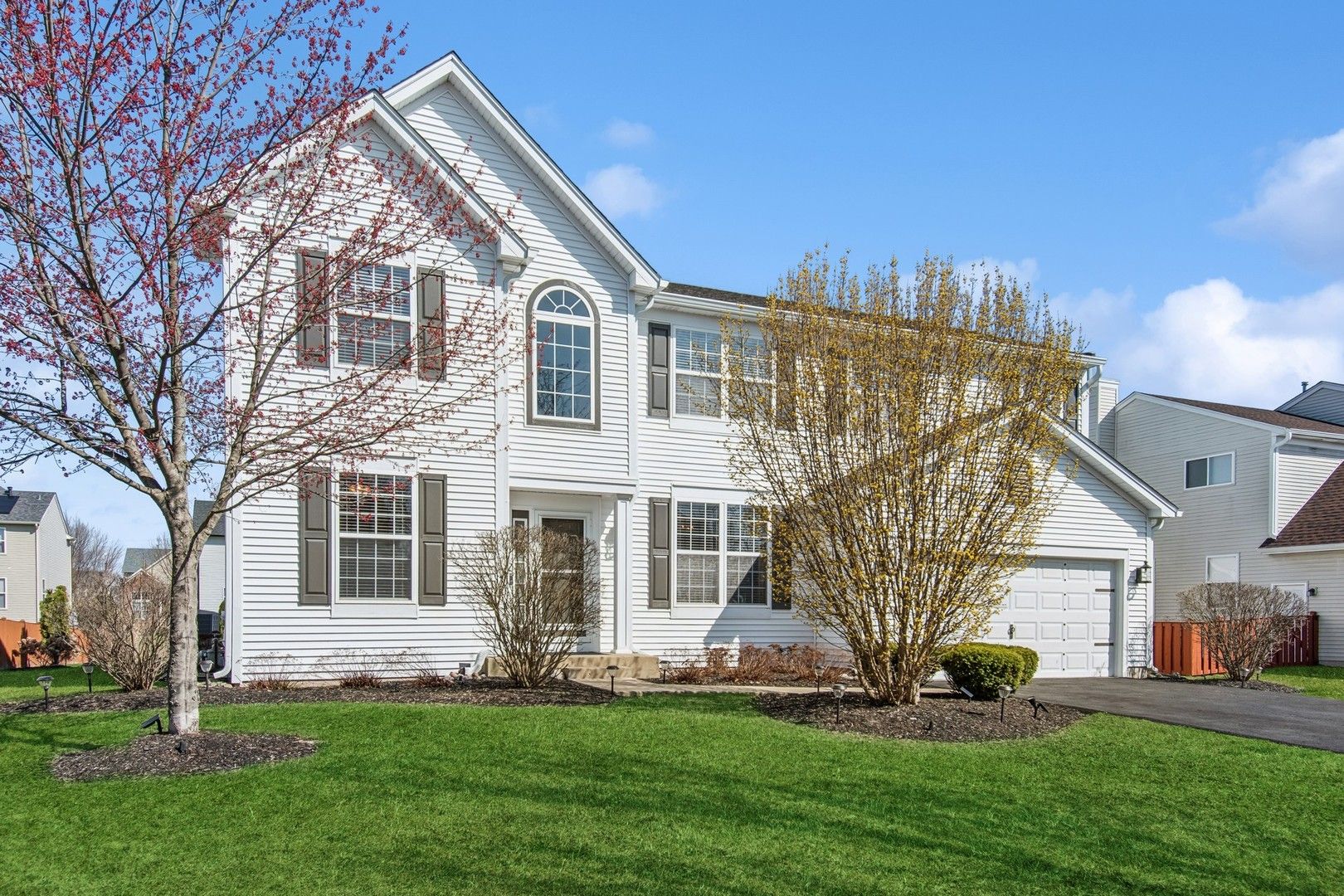 2338 Majestic Prince Lane