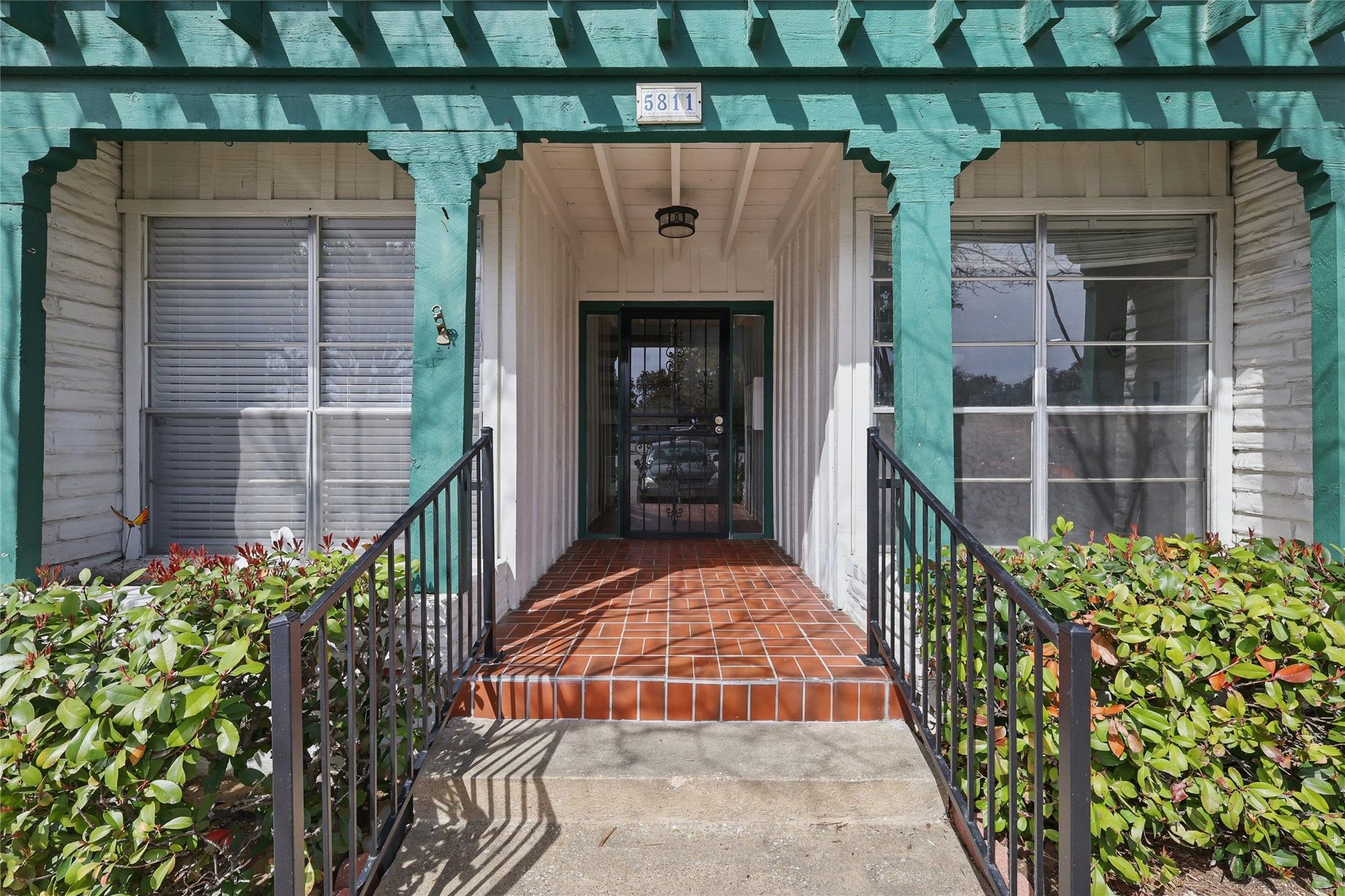 5811 Copperwood Lane 1122