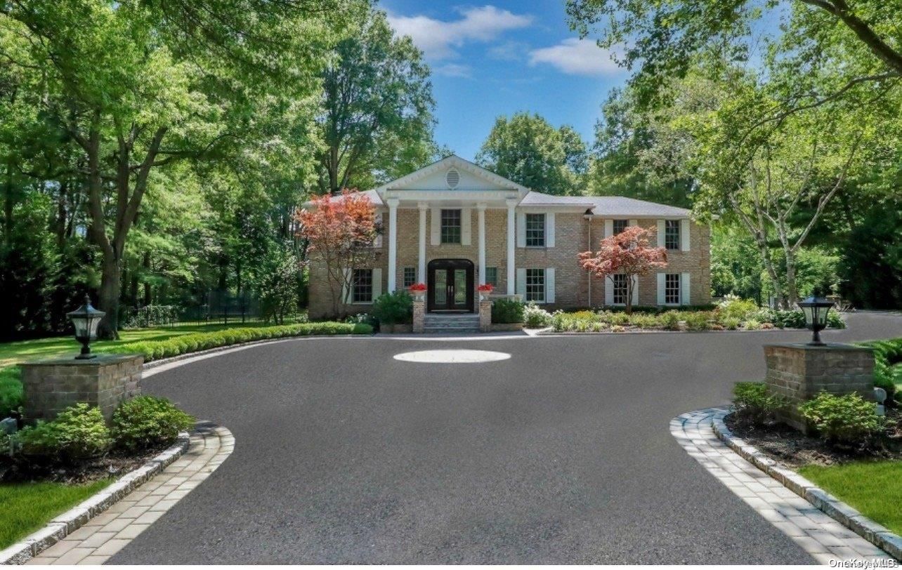 11 Woodfield Lane