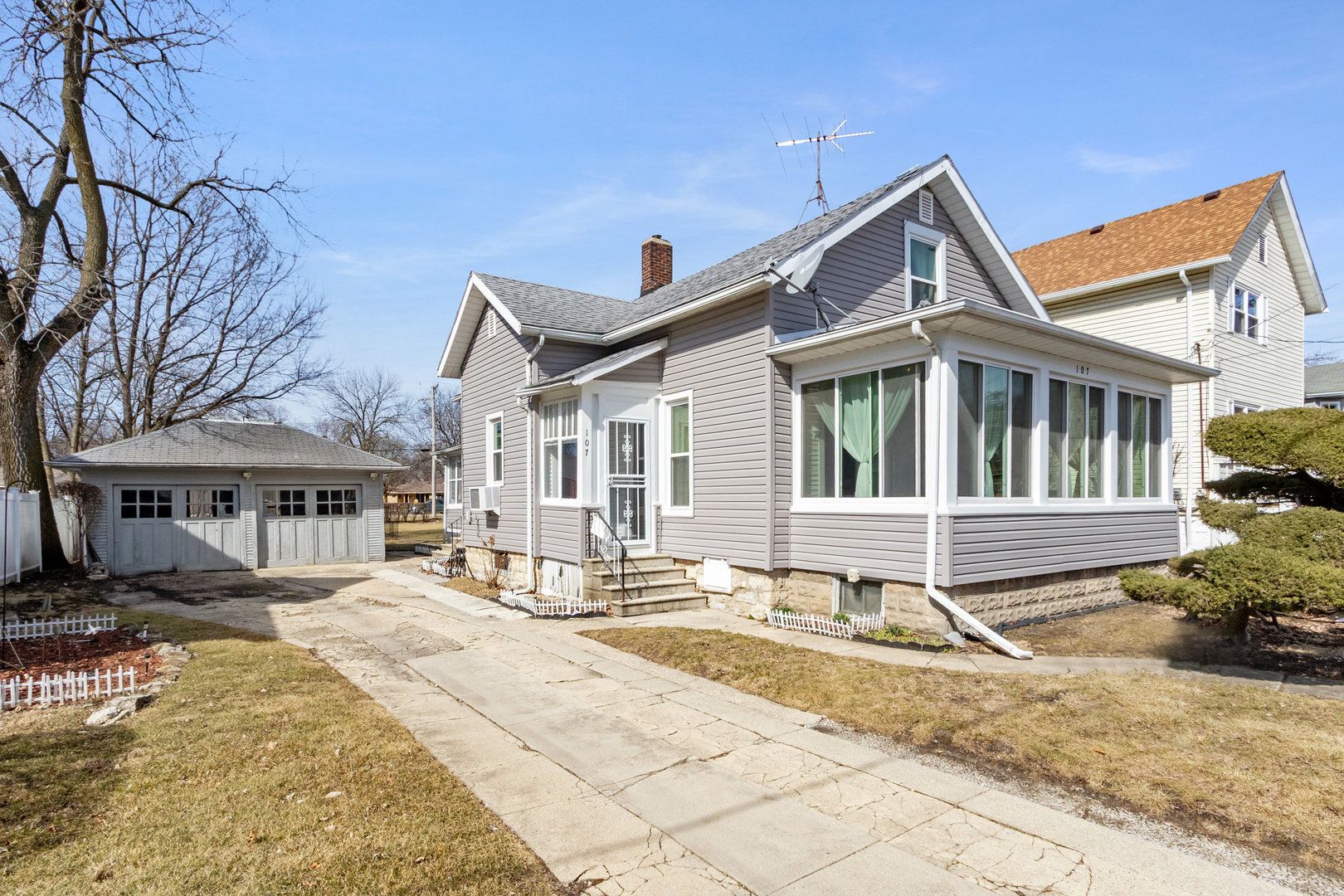 107 Willow Avenue