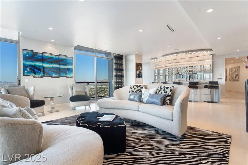 200 West Sahara Avenue 4101